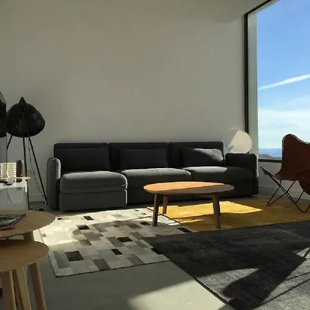 Espectacular Con Interior De Ensueno * Girona